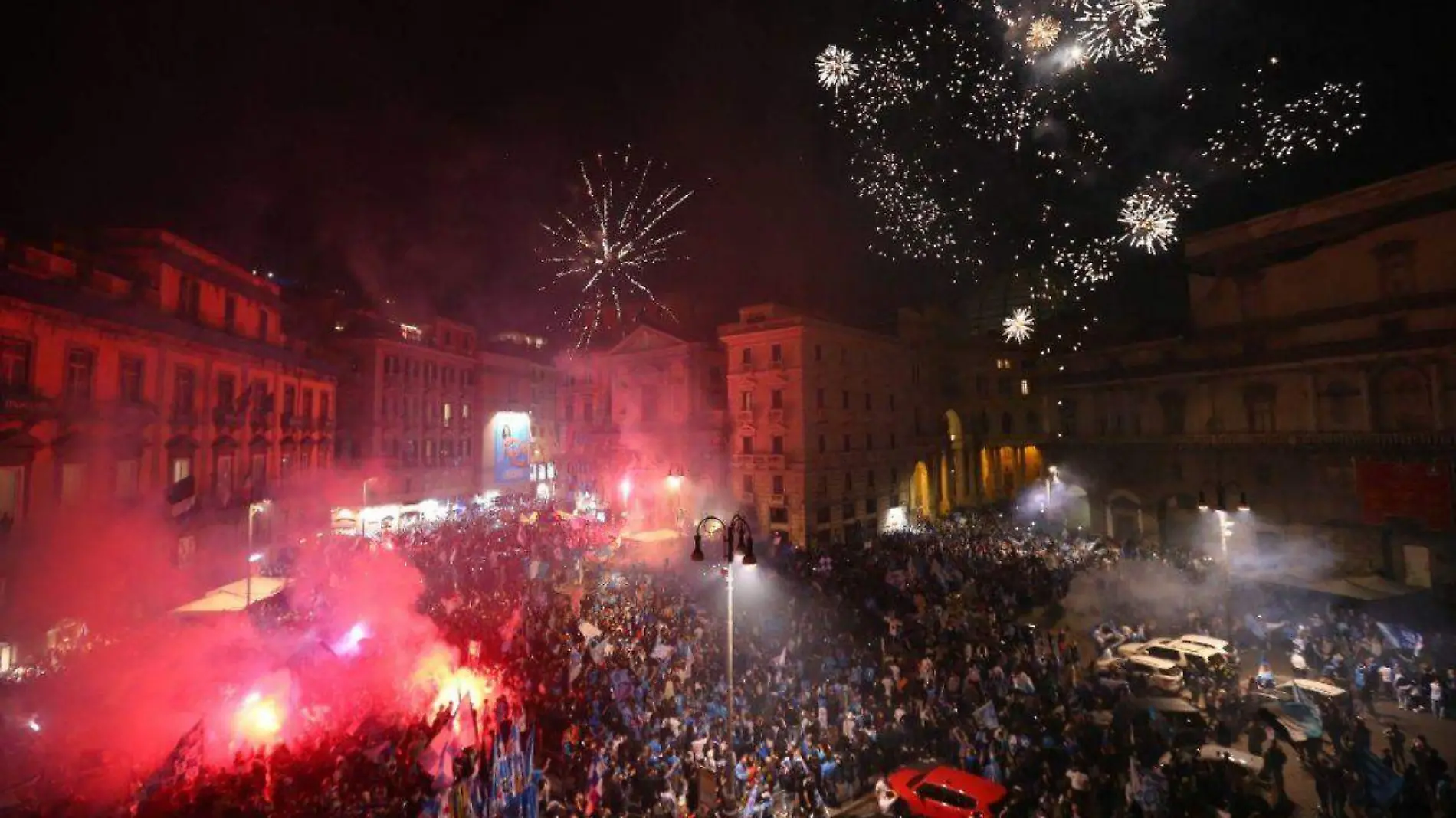 Tragedia en celebración del Napoli por campeonato un muerto y más de 200 heridos